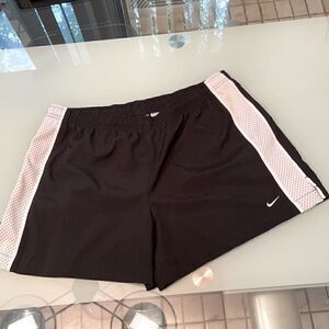 Nike shorts large 13-14 black white stripes